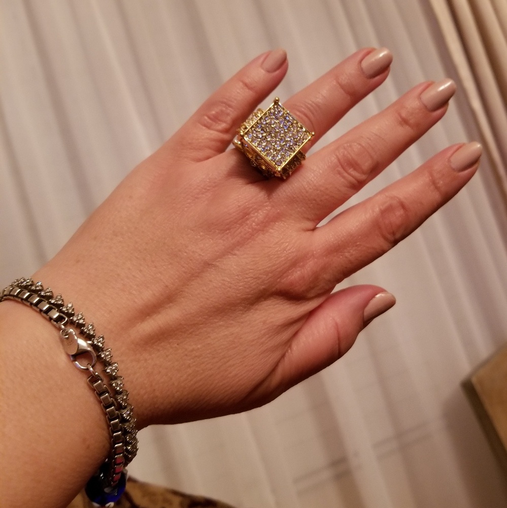 🌈Gorgeous big ring